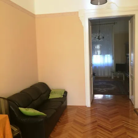 Szent Janos Apartment